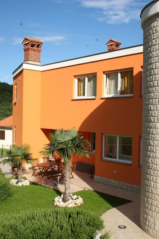 Guest House Mare E Monti Rabac 4*,